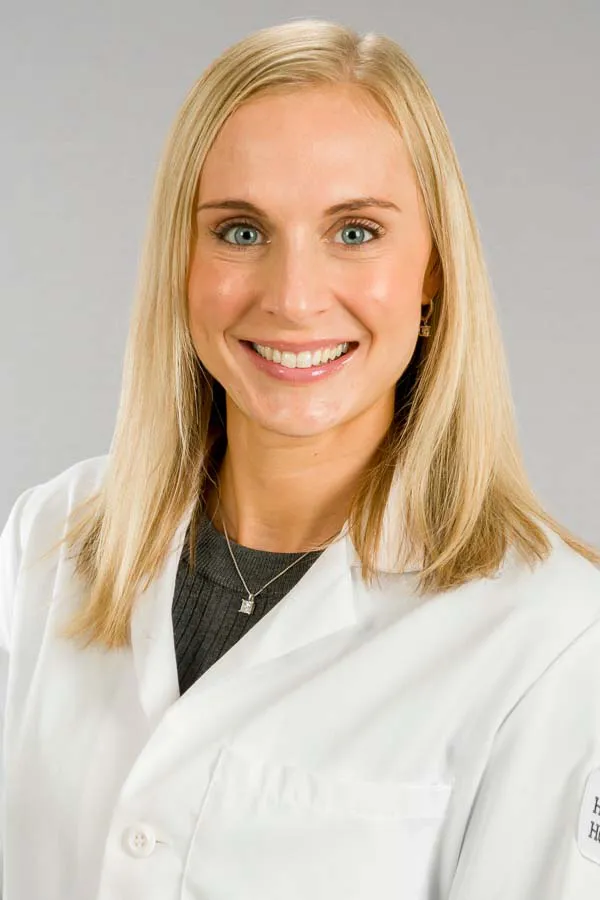 Lindsay Petriello, APRN, FNP